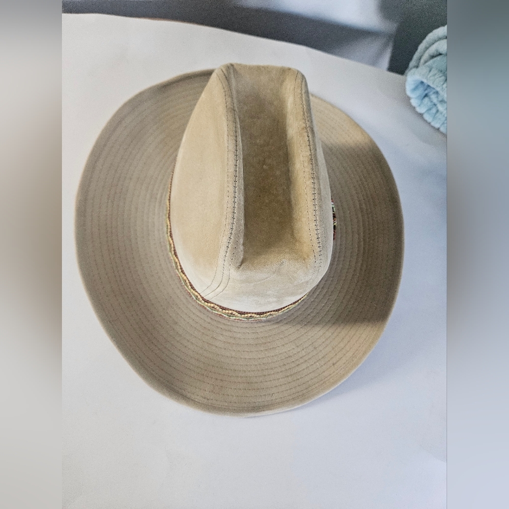 Vintage The Duke Collection Tan Western Cowboy Hat Sz. L